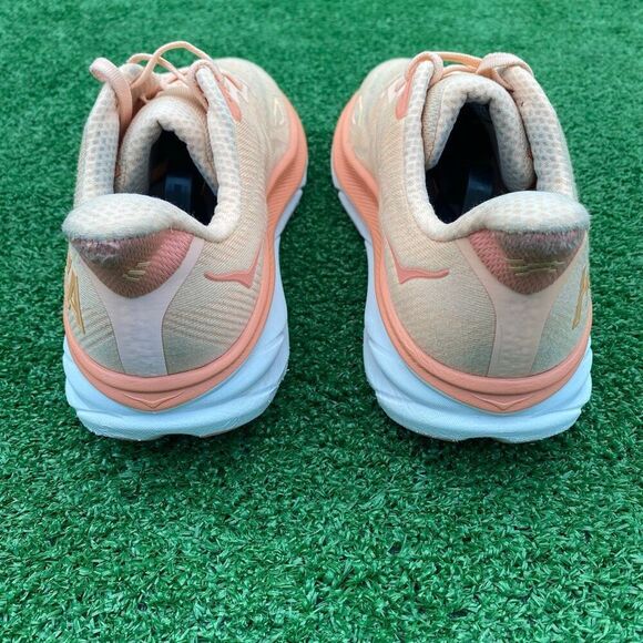 HOKA ONE ONE CLIFTON 9 - Women’s Running Shoes - SIZE 11B - Picture 4 of 10